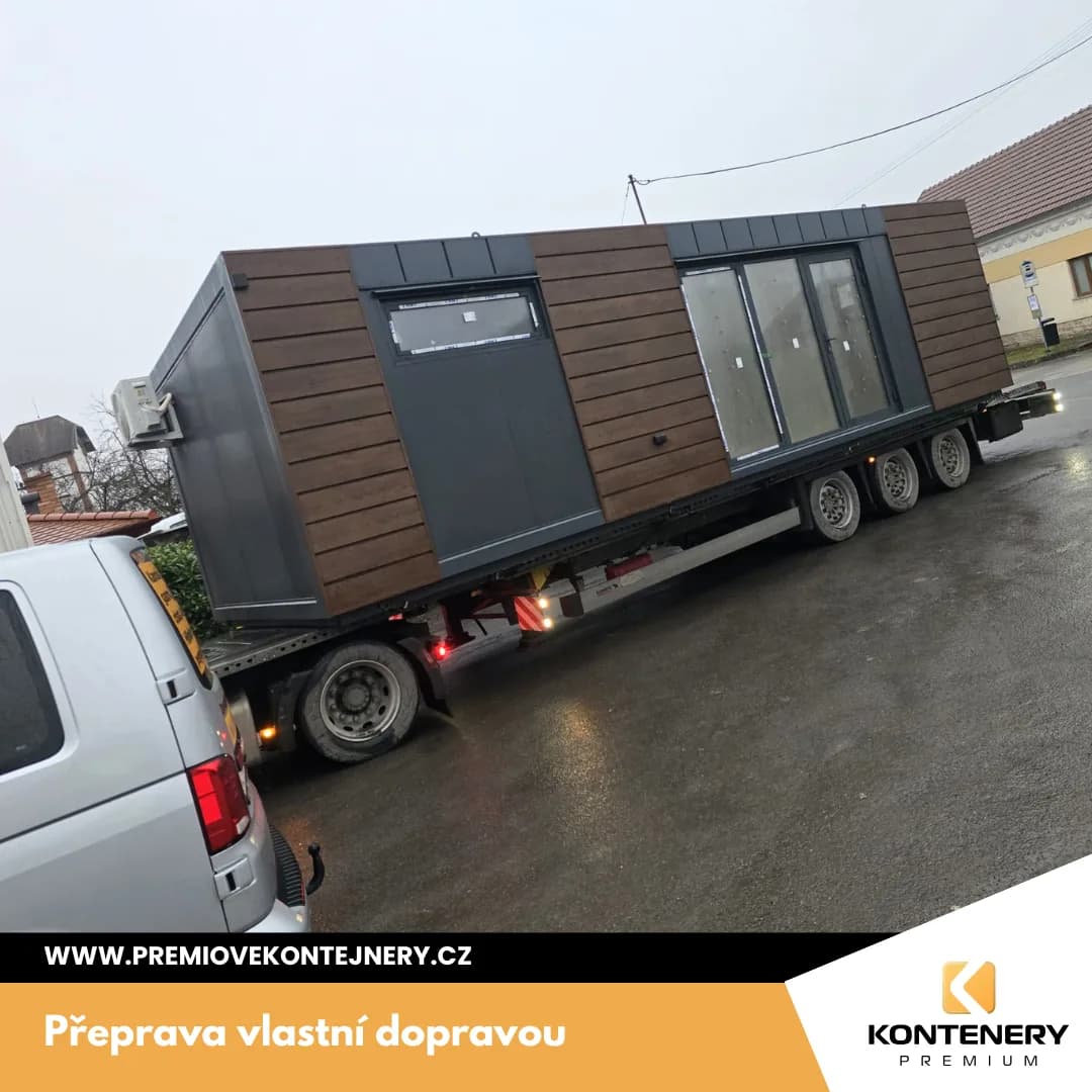 Velkorysý modul s pergolou (10×3,4 m + pergola 10×2 m) — foto 6 z 10