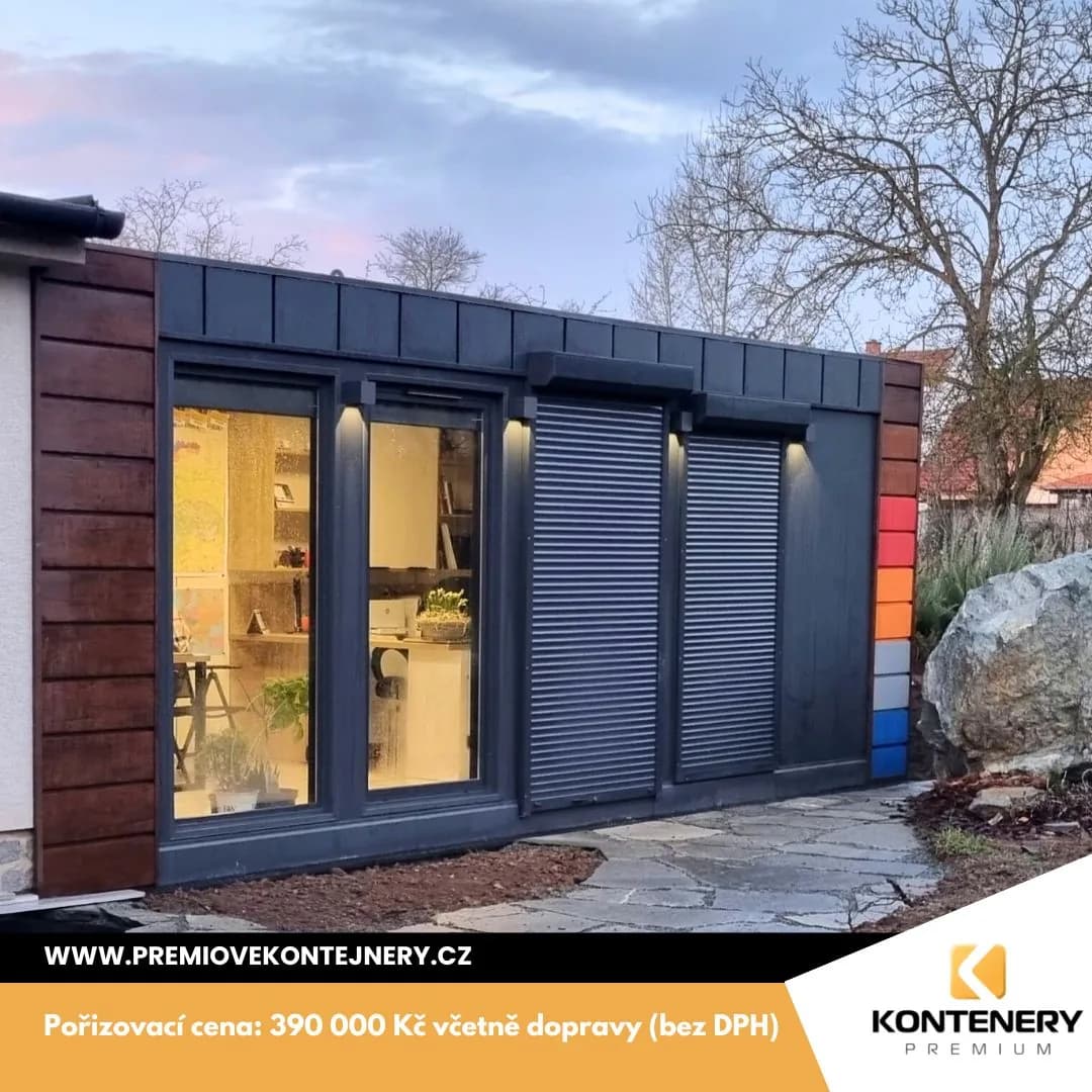 Naše kancelář a showroom (7×3 m) — foto 2 z 12